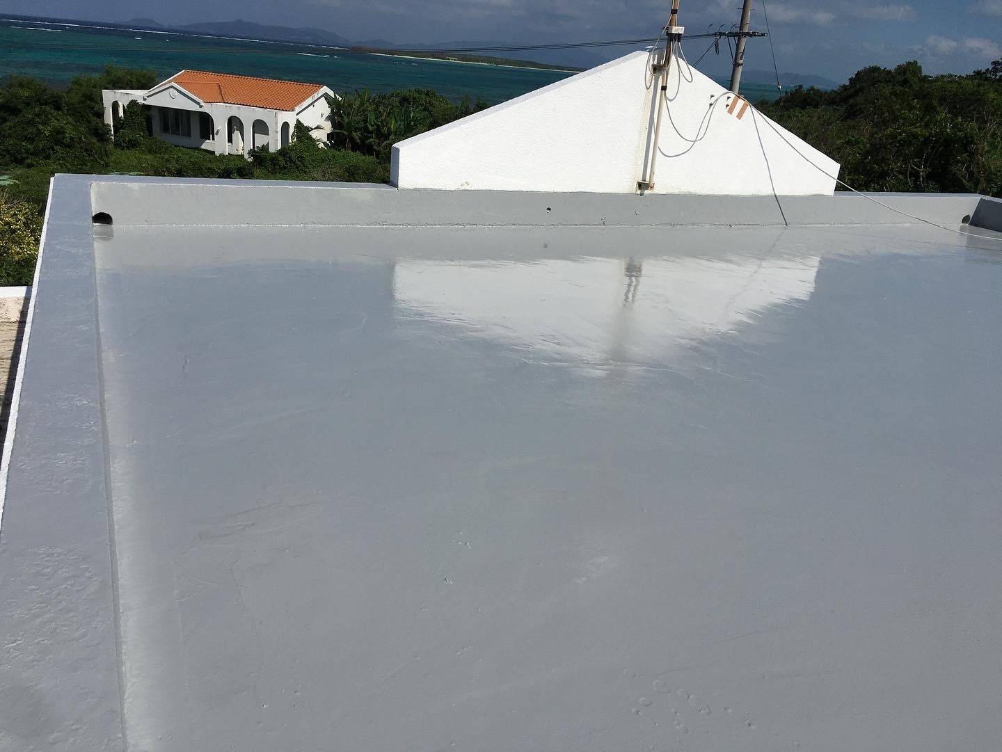 小浜島でおこなった屋上のウレタン防水塗装